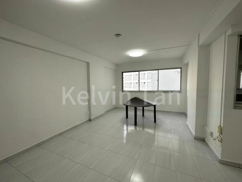 4 Room (4STD) HDB for Rent in  866 Tampines Street 83 - Image 13
