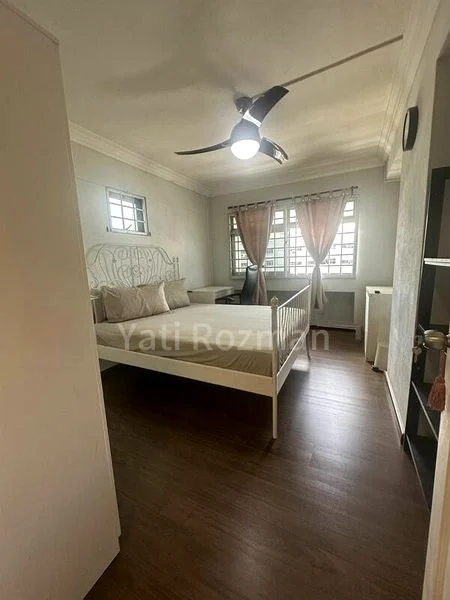 5 Room (5I) HDB for Rent in  851 Jurong West Street 81 - Image 12