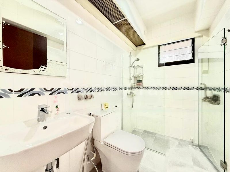 4 Room (4A) HDB for Sale in  25B Jalan Membina - Image 3