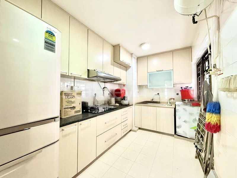4 Room (4A) HDB for Sale in  25B Jalan Membina - Image 5