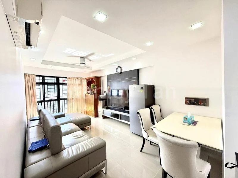 4 Room (4A) HDB for Sale in  25B Jalan Membina - Image 2