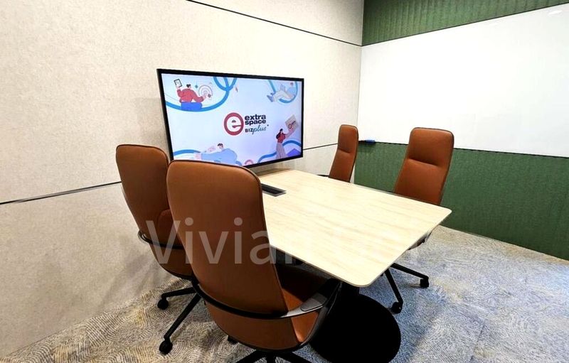 Light Industrial (B1) for Rent: Commonwealth Drive, near Holland Village - Image 5