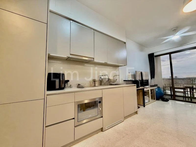 1 Bed Apartment (Condo) for Sale in  Seaside Residences - Image 2