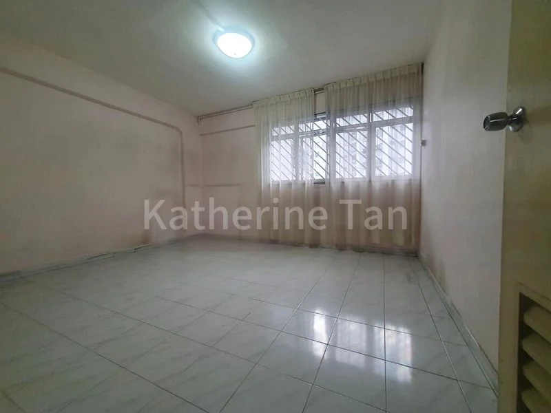 4 Room (4A) HDB for Sale in  181 Bishan Street 13 - Image 4