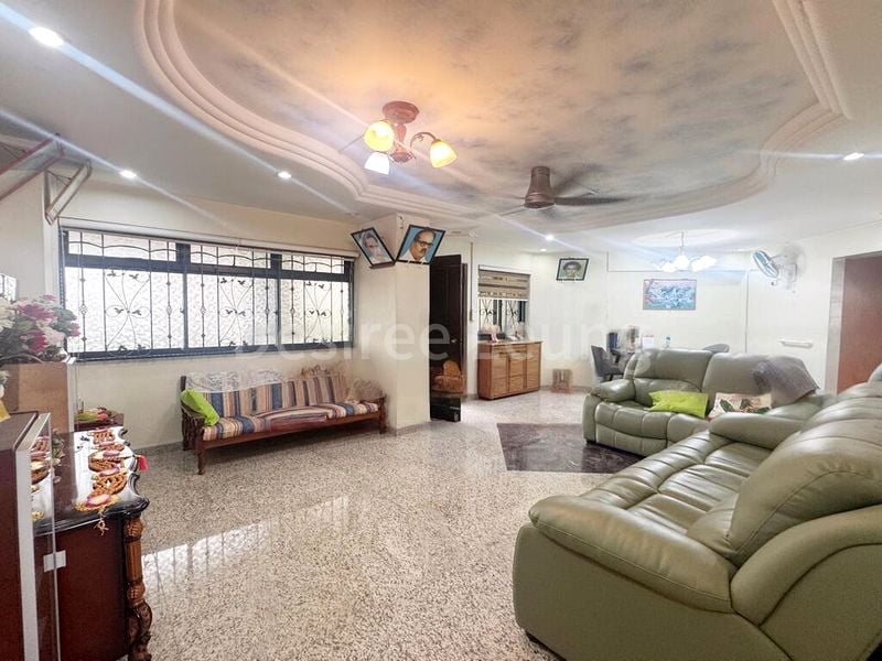 4 Room (4A) HDB for Sale in 63B Lengkok Bahru - Image 3