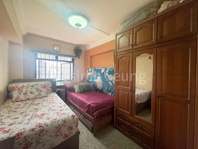4 Room (4A) HDB for Sale in 63B Lengkok Bahru - Image 12