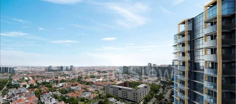 4 Bed Condo for Sale in Meyer Road - Image 8