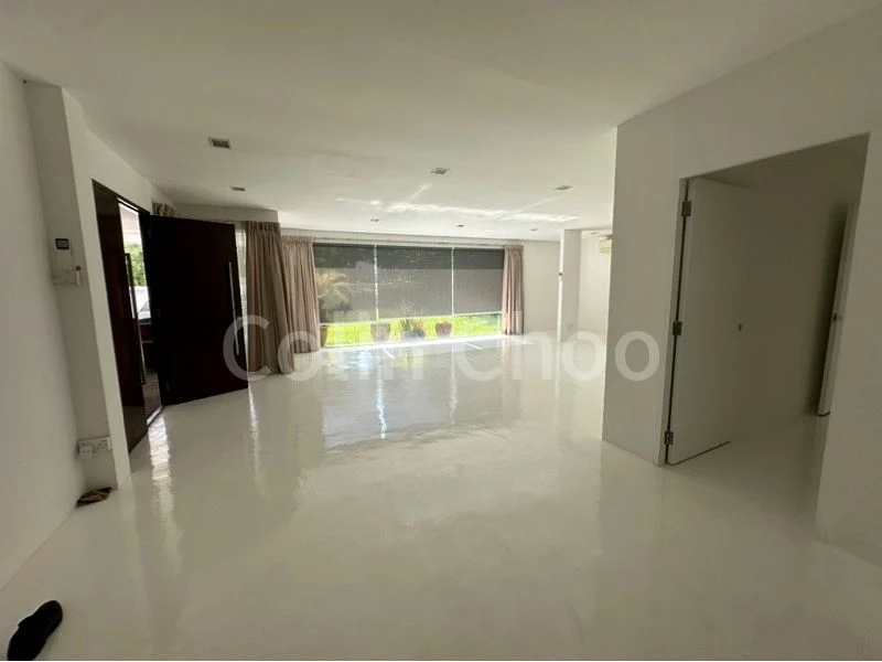 7 Bed Semi-Detached House (Landed) for Sale in  Sommerville Walk - Image 6