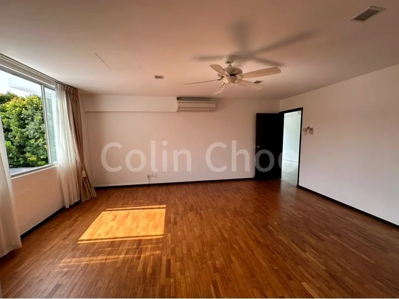 7 Bed Semi-Detached House (Landed) for Sale in  Sommerville Walk - Image 11