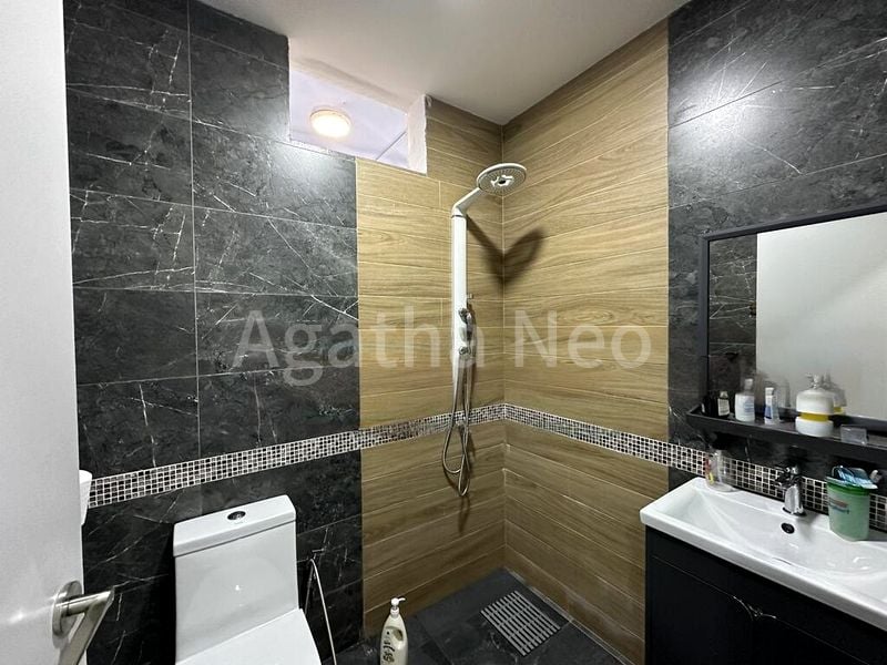 5 Bed Semi-Detached House (Landed) for Sale in  Poh Huat Road - Image 12