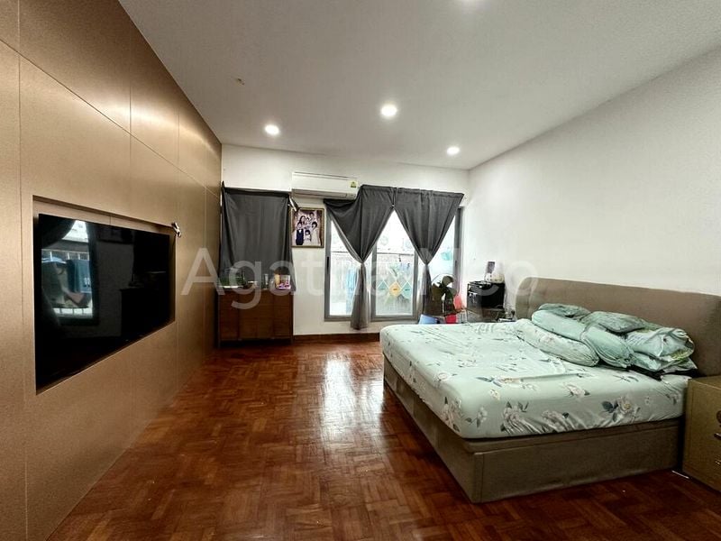 5 Bed Semi-Detached House (Landed) for Sale in  Poh Huat Road - Image 11