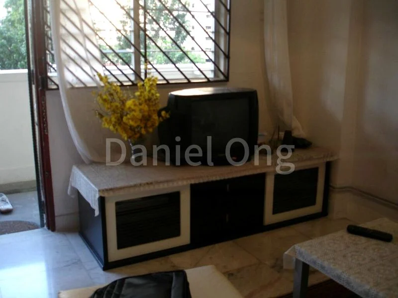 3 Room (3I) HDB for Rent in  205 Toa Payoh North - Image 2