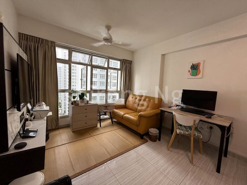 3 Room (3A) HDB for Rent in 325B Sumang Walk - Image 1