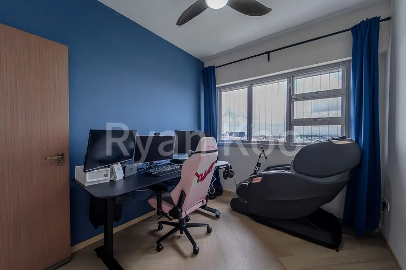 4 Room (4A) HDB for Sale in  Ang Mo Kio Street 23 - Image 13