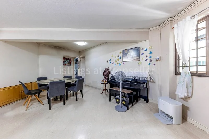 5 Room (5I) HDB for Sale in 294 Tampines Street 22 - Image 5