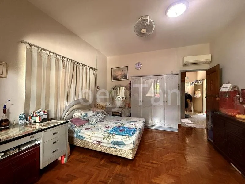 4 Bed Semi-Detached House (Landed) for Sale in Nanyang Park - Image 4