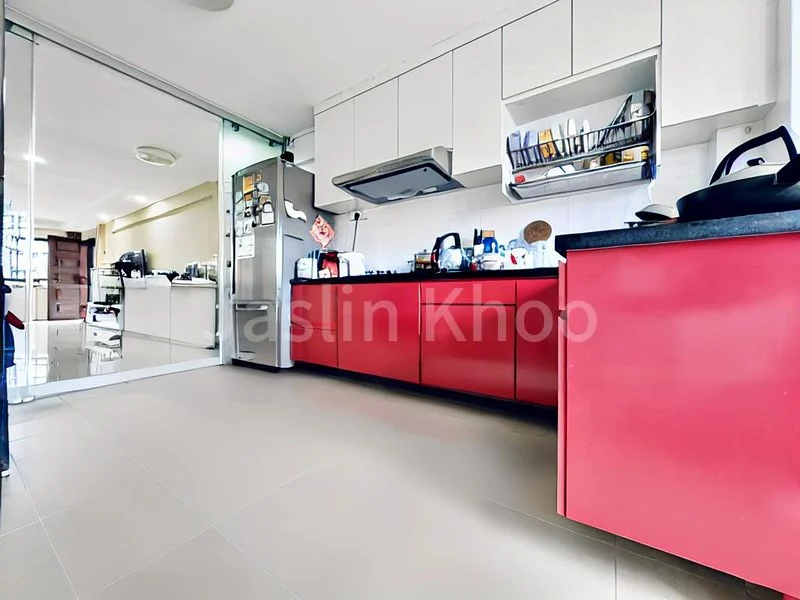 4 Room (4NG) HDB for Sale in 335 Clementi Avenue 2 - Image 8