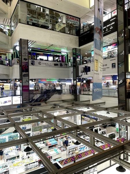 Food & Beverage for Sale: Sim Lim Square - Image 1