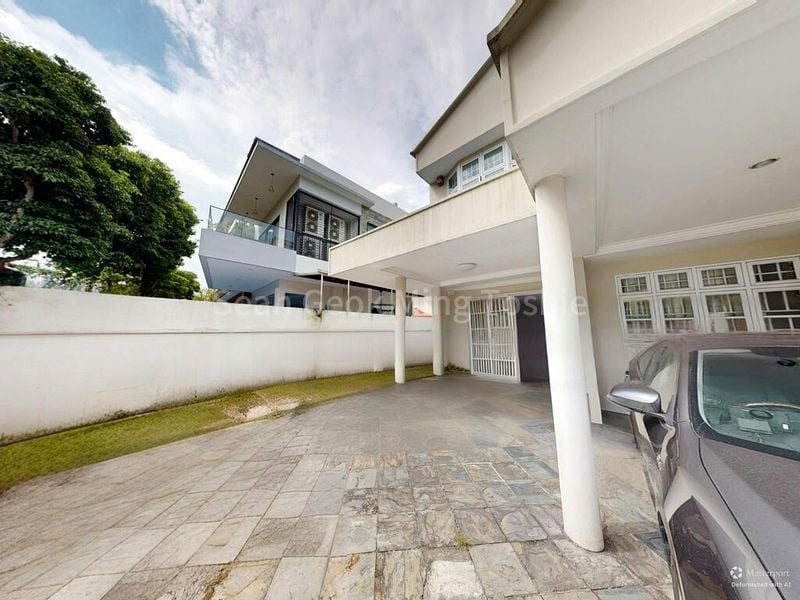 4 Bed Corner Terrace (Landed) for Sale in  Kensington Park Road - Image 1