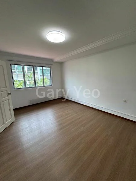 4 Bed Condo for Rent in  Loyang Townhouses - Image 10