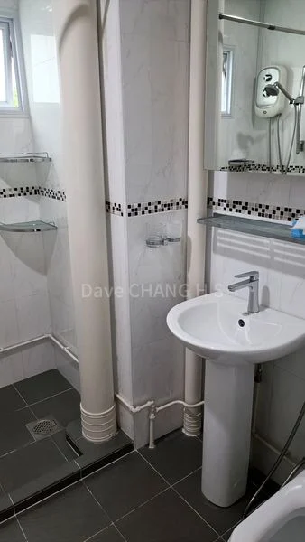 Maisonette HDB for Rent in  234 Hougang Avenue 1 - Image 8