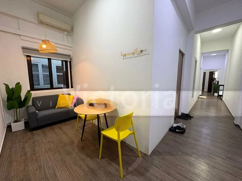 Room (Condo) for Rent in  Seah Street - Image 8