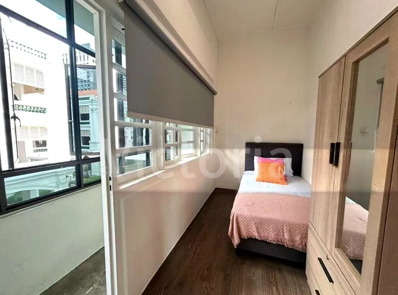 Room (Condo) for Rent in  Seah Street - Image 2
