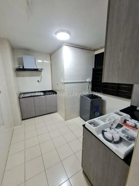 Room (HDB) for Rent in  356B Admiralty Drive - Image 3