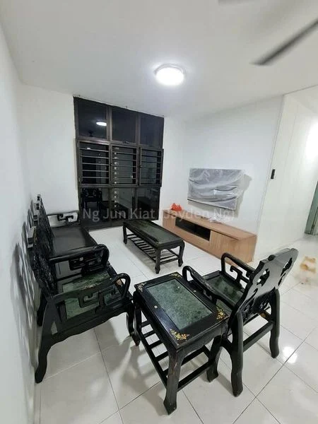 Room (HDB) for Rent in  356B Admiralty Drive - Image 1