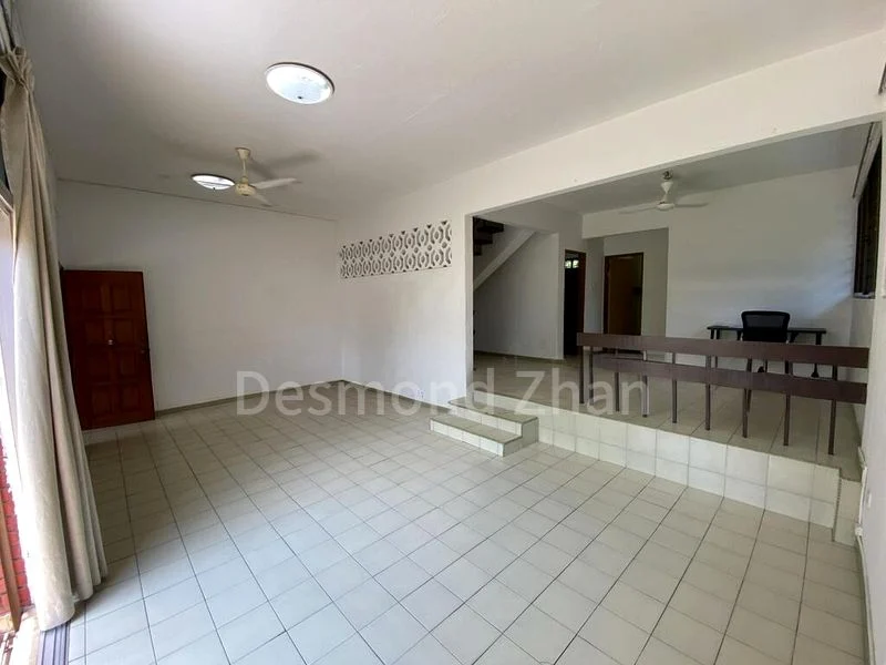 5 Bed Semi-Detached House (Landed) for Rent in  East View Garden - Image 12