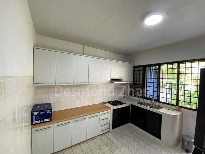 5 Bed Semi-Detached House (Landed) for Rent in  East View Garden - Image 13