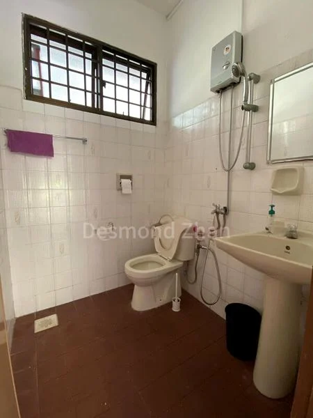 5 Bed Semi-Detached House (Landed) for Rent in  East View Garden - Image 11