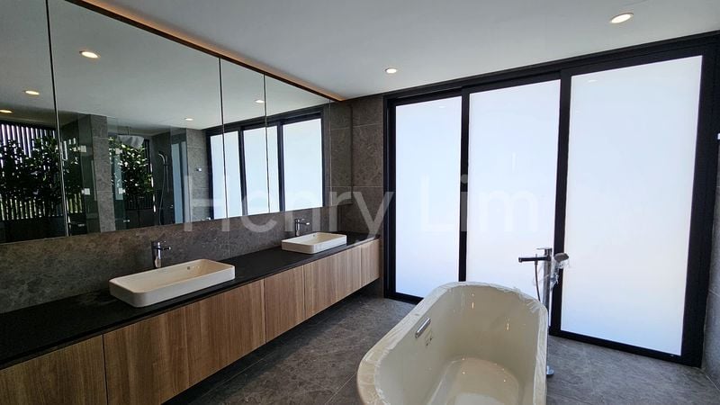5 Bed Bungalow (Landed) for Sale in Hong Kong Park - Image 15
