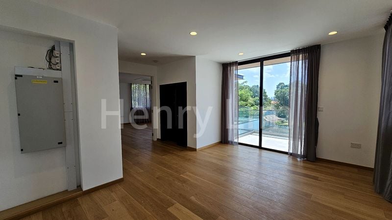 5 Bed Bungalow (Landed) for Sale in Hong Kong Park - Image 2