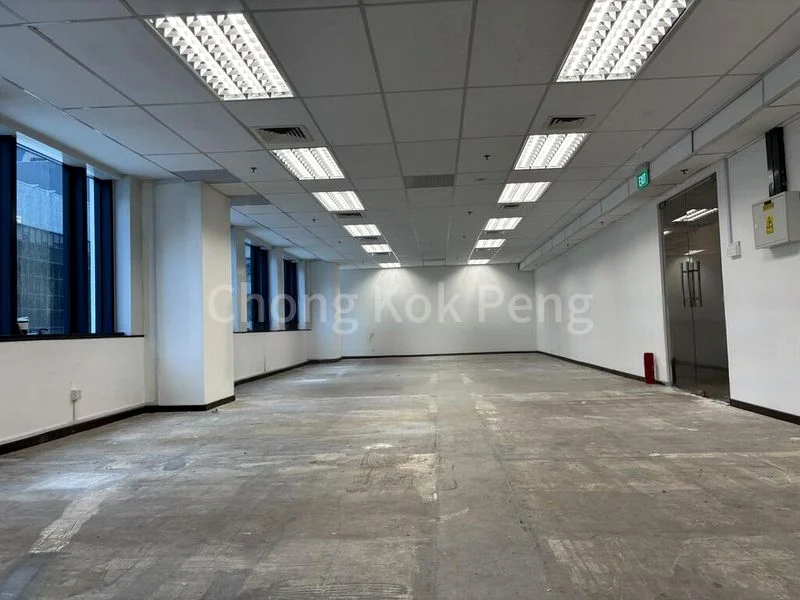 Office for Rent: Hong Leong Building - Image 4