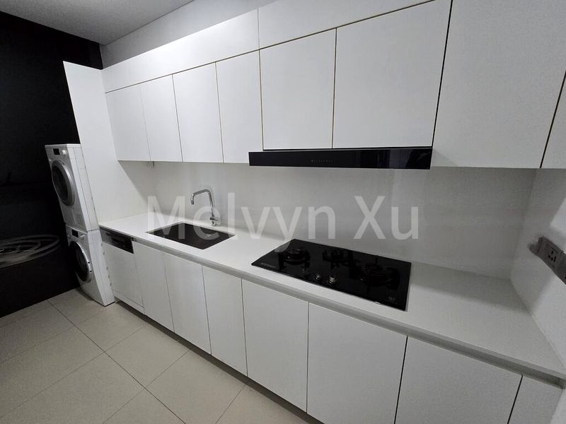 4 Bed Condo for Sale in  South Beach Residences - Image 2