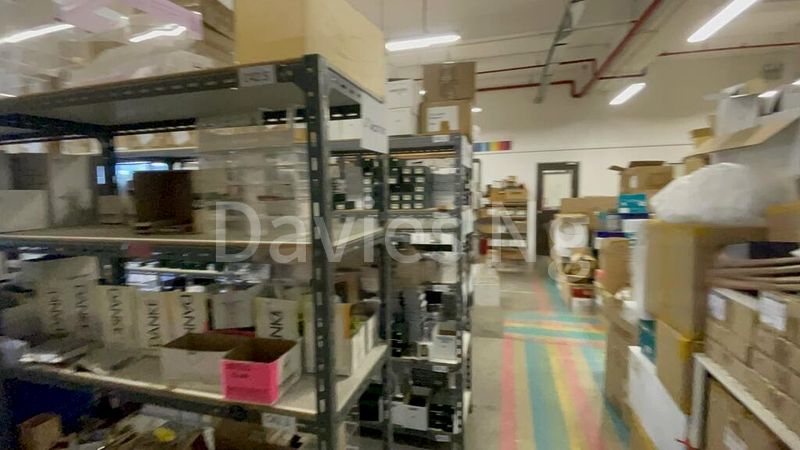 Light Industrial (B1) for Rent: Lian Cheong Industrial Building - Image 12