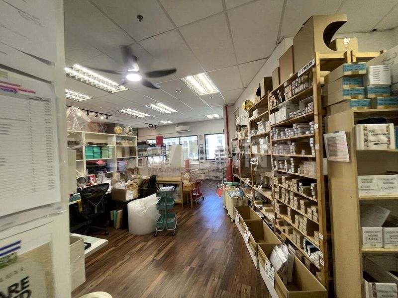 Light Industrial (B1) for Rent: Lian Cheong Industrial Building - Image 15