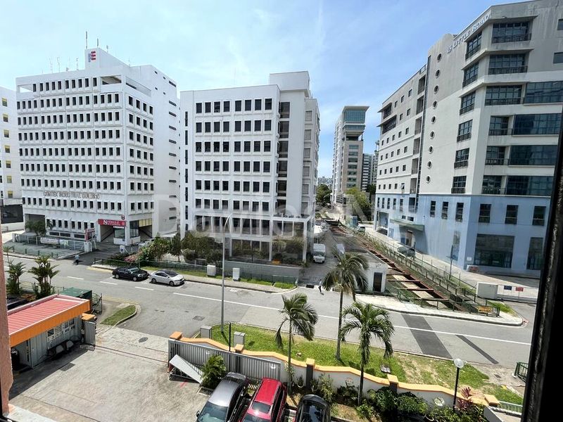 Light Industrial (B1) for Rent: Lian Cheong Industrial Building - Image 3