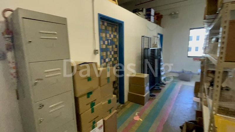 Light Industrial (B1) for Rent: Lian Cheong Industrial Building - Image 10