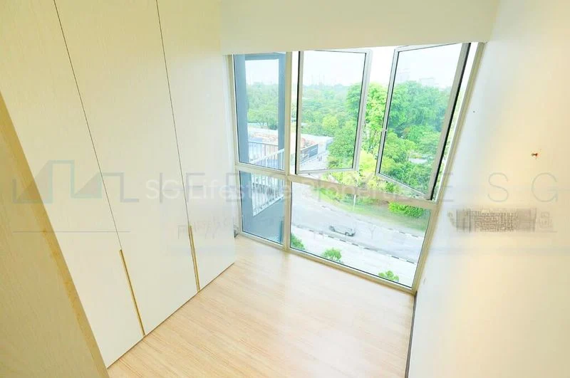 4 Bed Executive Condo for Sale in Lake Life - Image 5