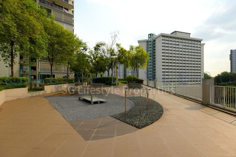 4 Bed Executive Condo for Sale in Lake Life - Image 12