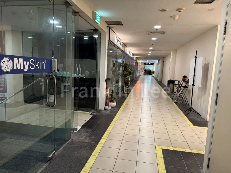 Shop / Shophouse for Rent in  Roxy Square - Image 6