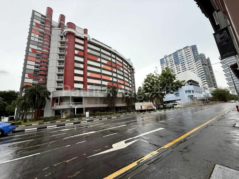 Shop / Shophouse for Rent: Jalan Sultan - Image 6