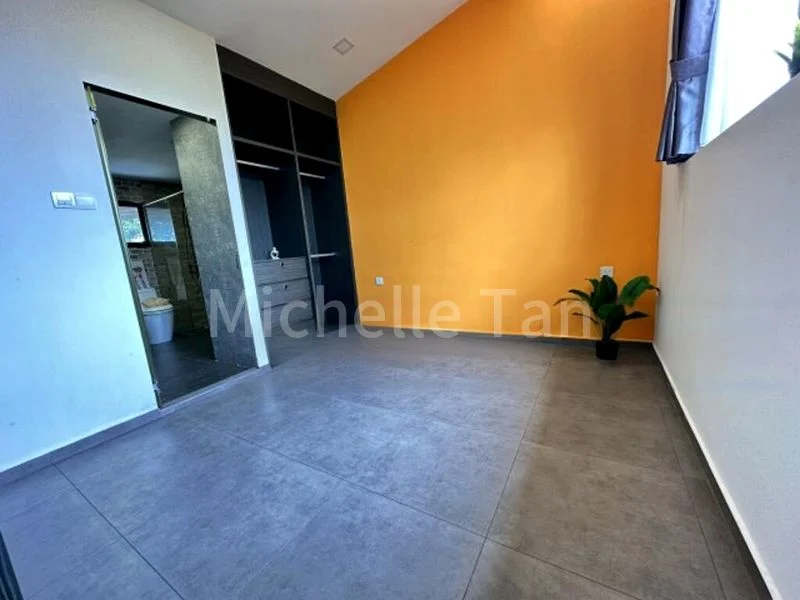 1 Bed Walk-up Apartment (Condo) for Rent in  723 East Coast Road - Image 2