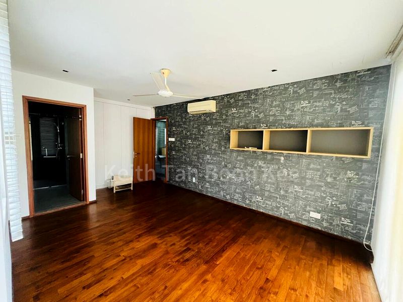 4 Bed Semi-Detached House (Landed) for Sale in  Greenbank Park - Image 3