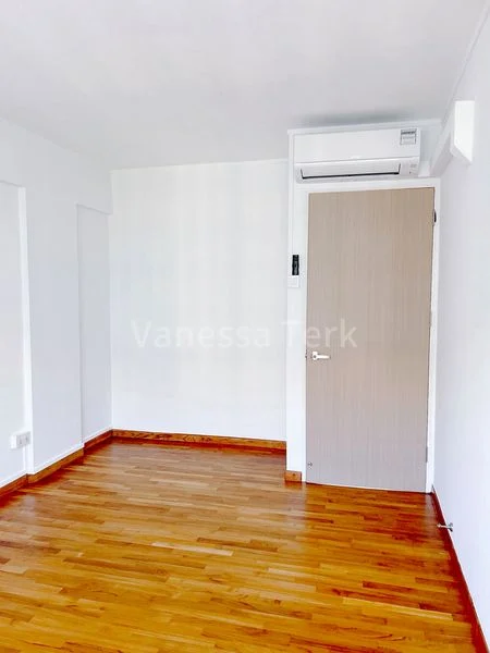 Common Room (HDB) for Rent in  706 Bedok North Road - Image 1