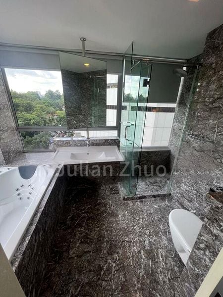 3 Bed Condo for Rent in  Suites @ Cairnhill - Image 7