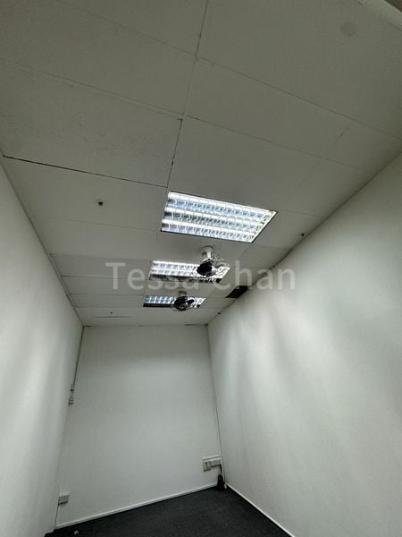 Other Retail for Rent in  High Street Centre - Image 3