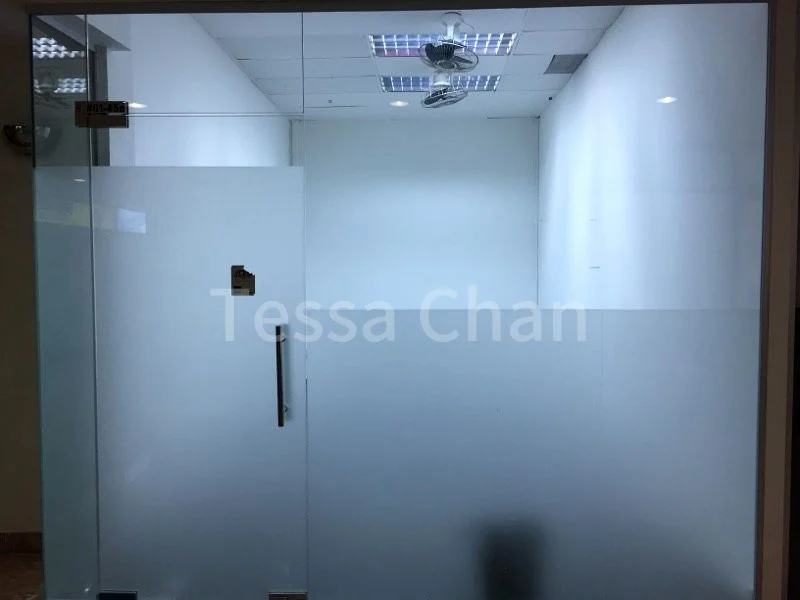 Other Retail for Rent in  High Street Centre - Image 4